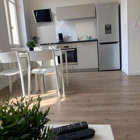 Magnifique T2 J Jaures Avec Garage Lägenhet Saint-Etienne  Exteriör bild