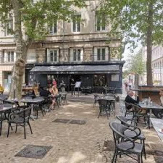Magnifique T2 J Jaures Avec Garage Lägenhet Saint-Etienne  Exteriör bild
